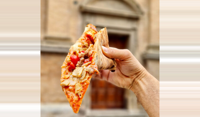 Spopola la campagna social #unapizzafattaadarte che promuove le Marche attraverso un trancio di pizza